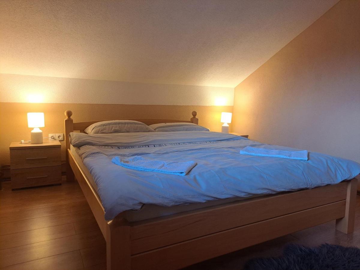 Apartman Avram Kotor Varos Exterior foto
